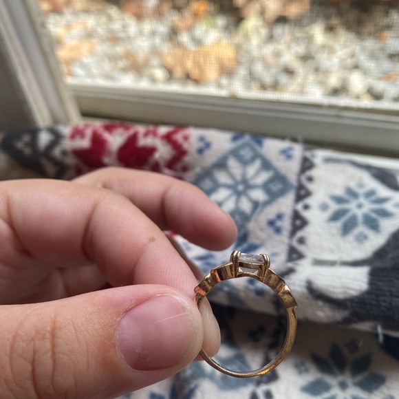 Ring - Picture 2 of 3